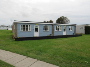 414 or 415 California Sands Scratby Great Yarmouth